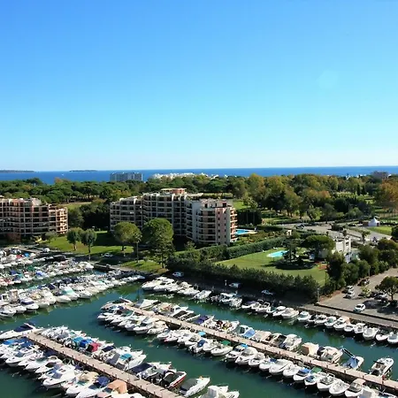 Le Surcouf Iv Apartment